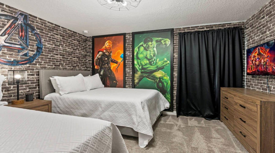 DAVENPORT, Florida 33896, 9 Bedrooms Bedrooms, ,5 BathroomsBathrooms,Residential,For Sale,STICKS,0,MFRO6406193