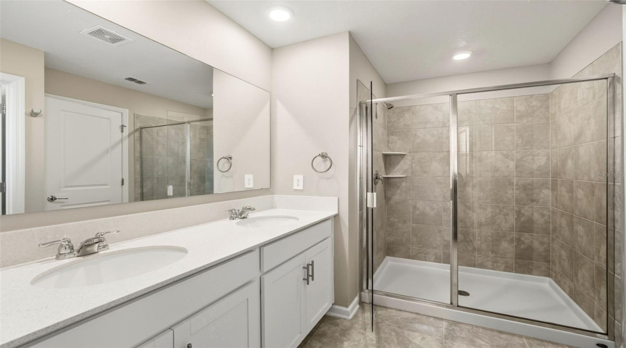 Primary Bathroom w/Shower Stall