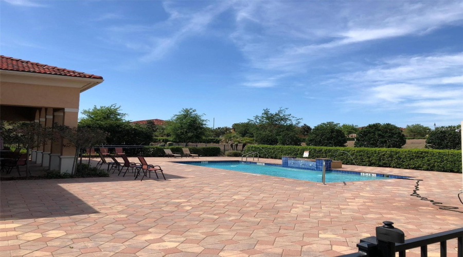 DAVENPORT, Florida 33897, 3 Bedrooms Bedrooms, ,2 BathroomsBathrooms,Residential,For Sale,BELLA VISTA,0,MFRO6406473