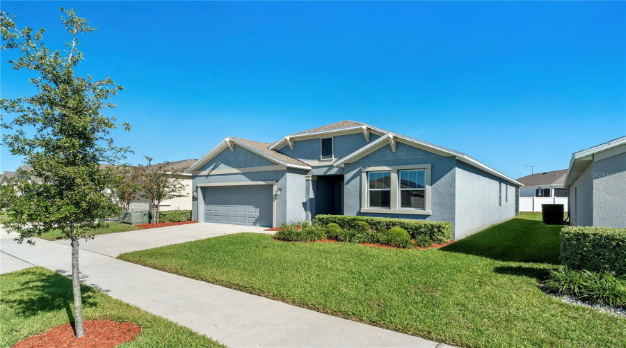DAVENPORT, Florida 33837, 4 Bedrooms Bedrooms, ,2 BathroomsBathrooms,Residential,For Sale,TAFT,0,MFRO6360731