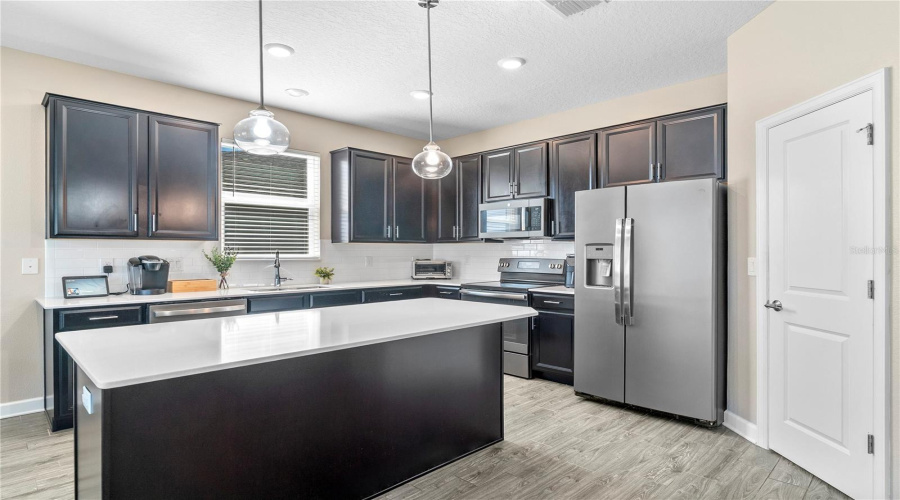 DAVENPORT, Florida 33837, 4 Bedrooms Bedrooms, ,2 BathroomsBathrooms,Residential,For Sale,TAFT,0,MFRO6360731