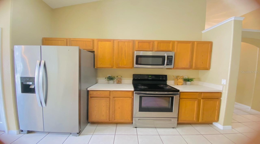 KISSIMMEE, Florida 34746, 4 Bedrooms Bedrooms, ,3 BathroomsBathrooms,Residential,For Sale,LIBERTY HALL,0,MFRS5083649