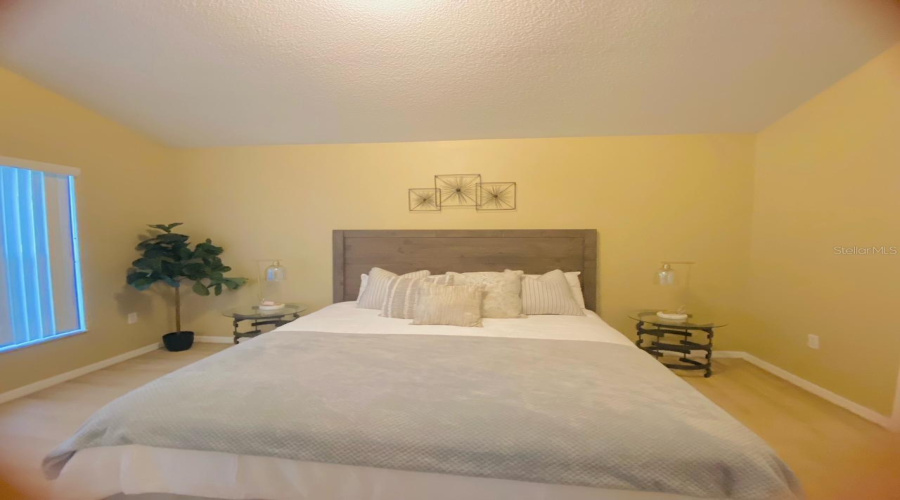 KISSIMMEE, Florida 34746, 4 Bedrooms Bedrooms, ,3 BathroomsBathrooms,Residential,For Sale,LIBERTY HALL,0,MFRS5083649