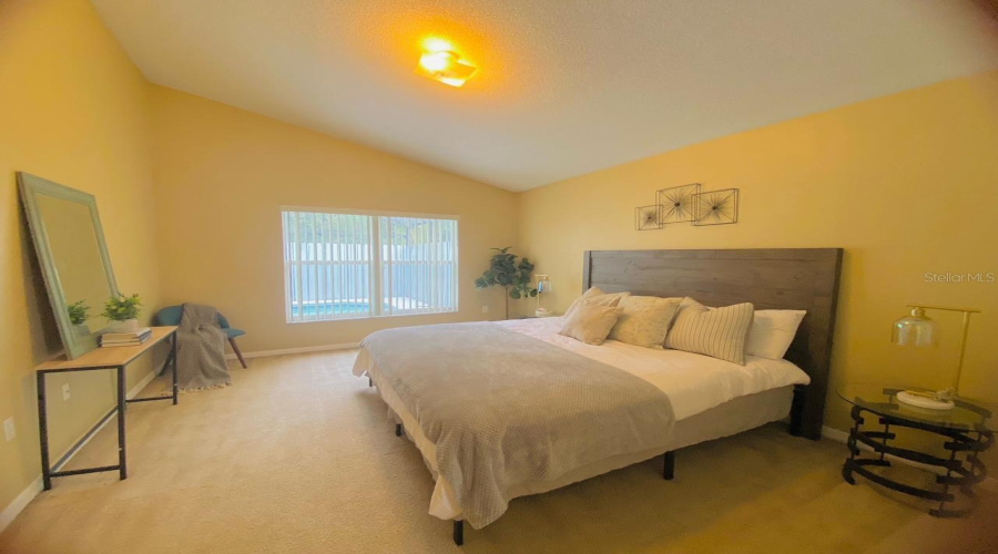 KISSIMMEE, Florida 34746, 4 Bedrooms Bedrooms, ,3 BathroomsBathrooms,Residential,For Sale,LIBERTY HALL,0,MFRS5083649