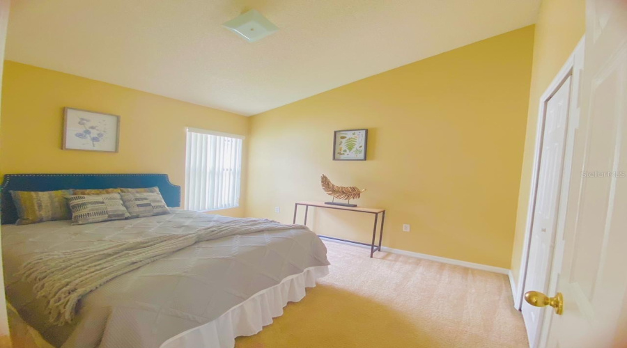 KISSIMMEE, Florida 34746, 4 Bedrooms Bedrooms, ,3 BathroomsBathrooms,Residential,For Sale,LIBERTY HALL,0,MFRS5083649