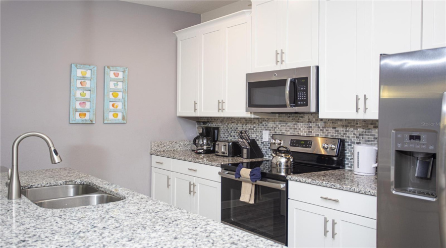 KISSIMMEE, Florida 34746, 4 Bedrooms Bedrooms, ,3 BathroomsBathrooms,Residential,For Sale,JULIET DR,0,MFRO6406391