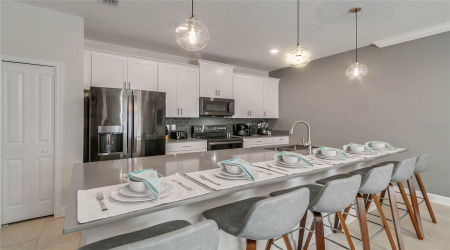 DAVENPORT, Florida 33896, 4 Bedrooms Bedrooms, ,3 BathroomsBathrooms,Residential,For Sale,CHALLENGE,0,MFRO6406476