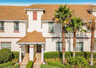 DAVENPORT, Florida 33896, 4 Bedrooms Bedrooms, ,3 BathroomsBathrooms,Residential,For Sale,DOGLEG,0,MFRO6405182