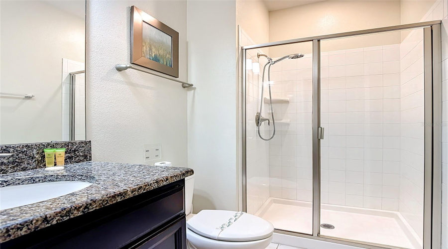 DAVENPORT, Florida 33896, 4 Bedrooms Bedrooms, ,3 BathroomsBathrooms,Residential,For Sale,DOGLEG,0,MFRO6405182