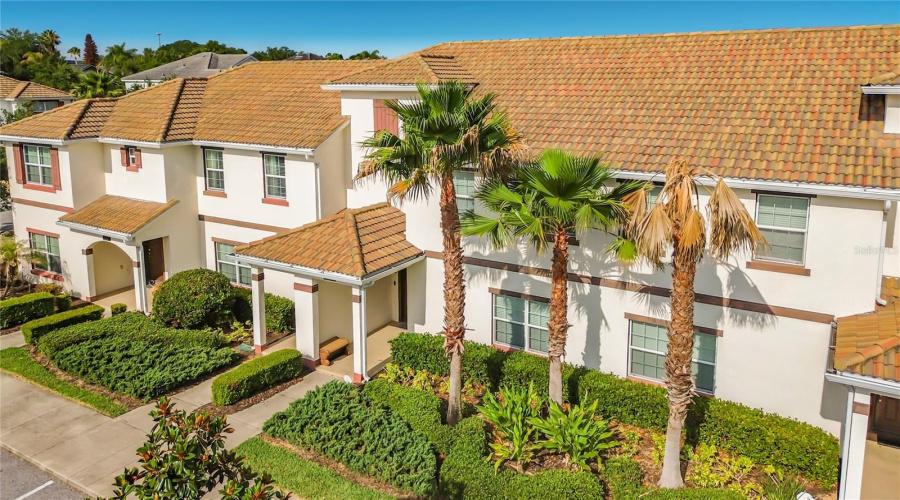 DAVENPORT, Florida 33896, 4 Bedrooms Bedrooms, ,3 BathroomsBathrooms,Residential,For Sale,DOGLEG,0,MFRO6405182