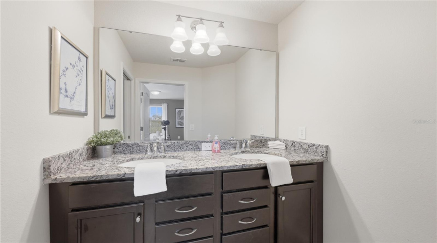 KISSIMMEE, Florida 34747, 7 Bedrooms Bedrooms, ,5 BathroomsBathrooms,Residential,For Sale,ZURICH,0,MFRO6406521