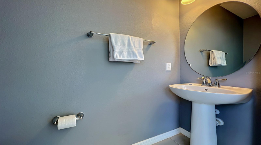 DAVENPORT, Florida 33897, 5 Bedrooms Bedrooms, ,4 BathroomsBathrooms,Residential,For Sale,JASMINE,0,MFRO6404784