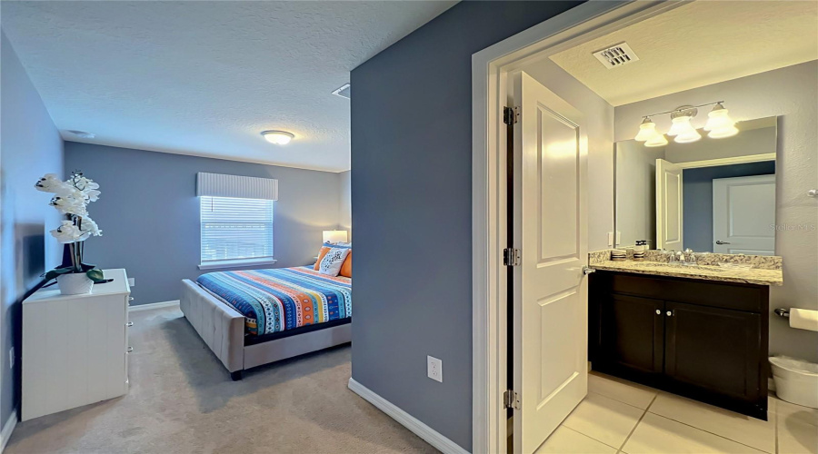 DAVENPORT, Florida 33897, 5 Bedrooms Bedrooms, ,4 BathroomsBathrooms,Residential,For Sale,JASMINE,0,MFRO6404784