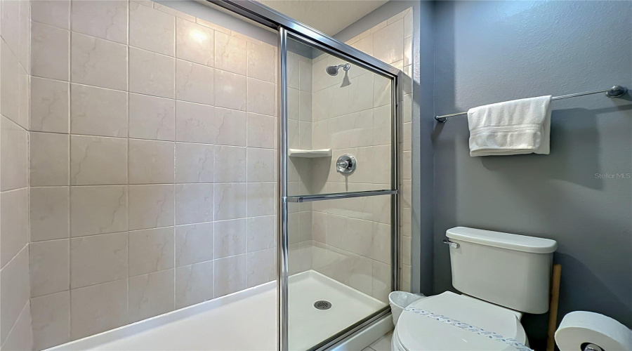 DAVENPORT, Florida 33897, 5 Bedrooms Bedrooms, ,4 BathroomsBathrooms,Residential,For Sale,JASMINE,0,MFRO6404784