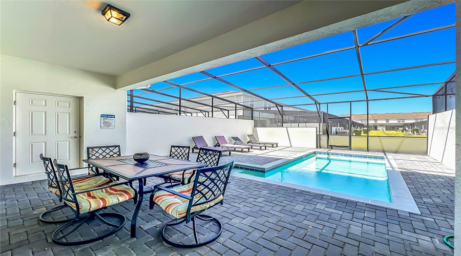 DAVENPORT, Florida 33897, 5 Bedrooms Bedrooms, ,4 BathroomsBathrooms,Residential,For Sale,JASMINE,0,MFRO6404784