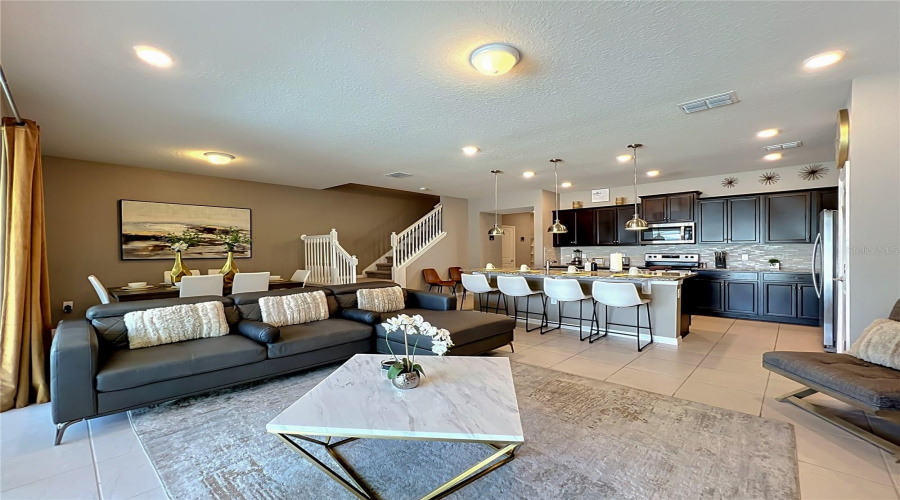 DAVENPORT, Florida 33897, 5 Bedrooms Bedrooms, ,4 BathroomsBathrooms,Residential,For Sale,JASMINE,0,MFRO6404784