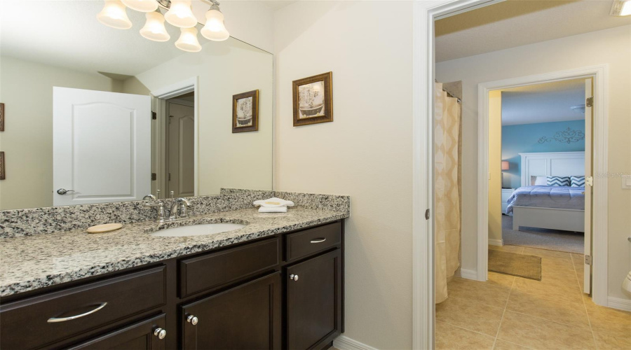 KISSIMMEE, Florida 34747, 8 Bedrooms Bedrooms, ,6 BathroomsBathrooms,Residential,For Sale,RHODES,0,MFRO6289038