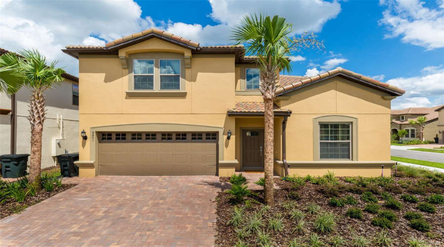 KISSIMMEE, Florida 34747, 8 Bedrooms Bedrooms, ,6 BathroomsBathrooms,Residential,For Sale,RHODES,0,MFRO6289038