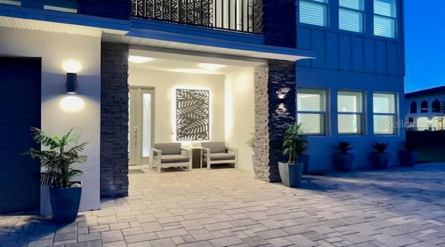 KISSIMMEE, Florida 34747, 10 Bedrooms Bedrooms, ,9 BathroomsBathrooms,Residential,For Sale,GATHERING,0,MFRO6402997