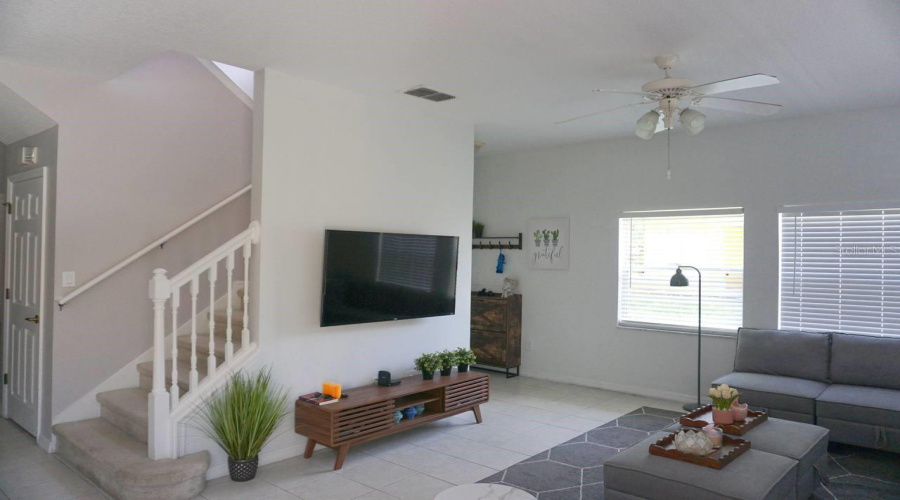 KISSIMMEE, Florida 34747, 4 Bedrooms Bedrooms, ,3 BathroomsBathrooms,Residential,For Sale,YELLOW LANTANA,0,MFRS5149639