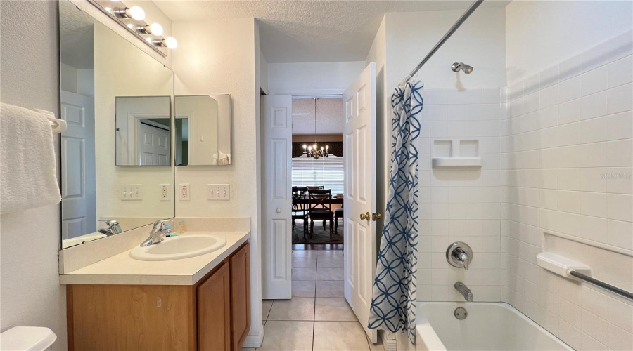 KISSIMMEE, Florida 34747, 5 Bedrooms Bedrooms, ,3 BathroomsBathrooms,Residential,For Sale,LIDO KEY,0,MFRS5148950