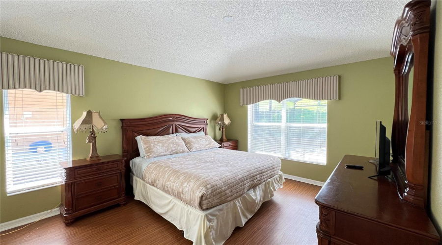 KISSIMMEE, Florida 34747, 5 Bedrooms Bedrooms, ,3 BathroomsBathrooms,Residential,For Sale,LIDO KEY,0,MFRS5148950