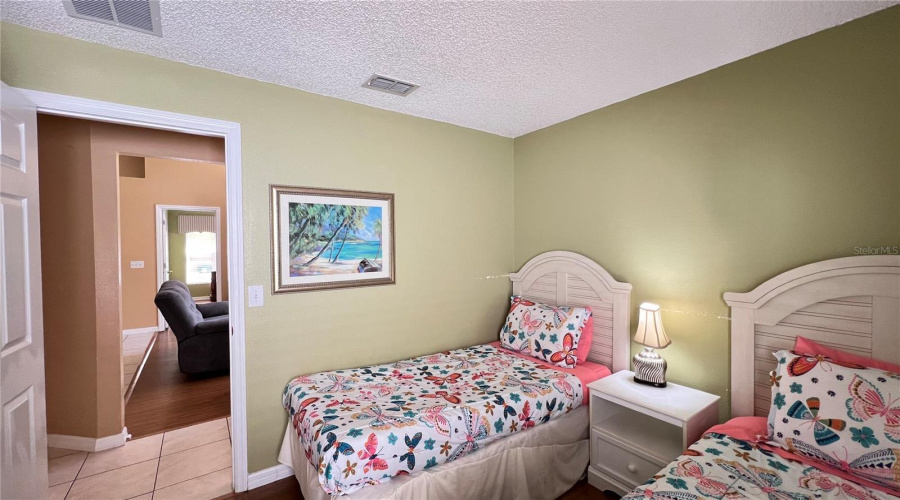 KISSIMMEE, Florida 34747, 5 Bedrooms Bedrooms, ,3 BathroomsBathrooms,Residential,For Sale,LIDO KEY,0,MFRS5148950