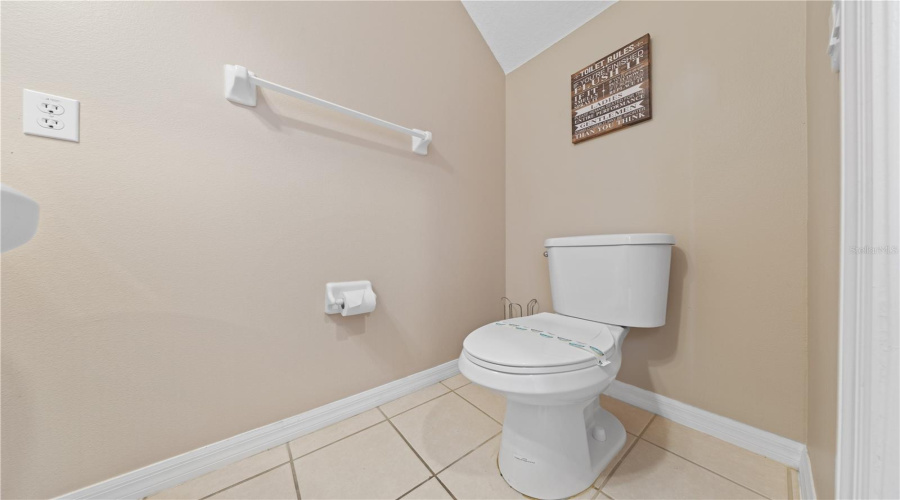 DAVENPORT, Florida 33897, 5 Bedrooms Bedrooms, ,3 BathroomsBathrooms,Residential,For Sale,HIGHGATE PARK,0,MFRO6406588