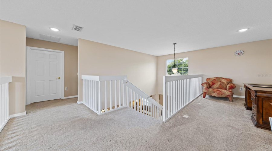 DAVENPORT, Florida 33897, 5 Bedrooms Bedrooms, ,3 BathroomsBathrooms,Residential,For Sale,HIGHGATE PARK,0,MFRO6406588