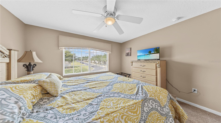 DAVENPORT, Florida 33897, 5 Bedrooms Bedrooms, ,3 BathroomsBathrooms,Residential,For Sale,HIGHGATE PARK,0,MFRO6406588