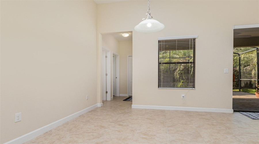DAVENPORT, Florida 33896, 4 Bedrooms Bedrooms, ,3 BathroomsBathrooms,Residential,For Sale,PALMETTO DUNES,0,MFRS5138818
