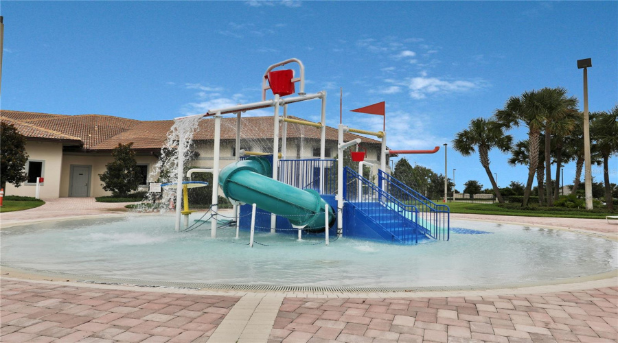 DAVENPORT, Florida 33896, 4 Bedrooms Bedrooms, ,3 BathroomsBathrooms,Residential,For Sale,PALMETTO DUNES,0,MFRS5138818