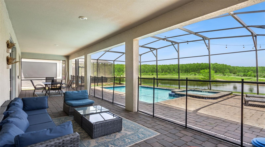 KISSIMMEE, Florida 34746, 8 Bedrooms Bedrooms, ,5 BathroomsBathrooms,Residential,For Sale,SIMILE,0,MFRO6406569