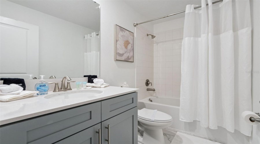 KISSIMMEE, Florida 34746, 8 Bedrooms Bedrooms, ,5 BathroomsBathrooms,Residential,For Sale,SIMILE,0,MFRO6406569