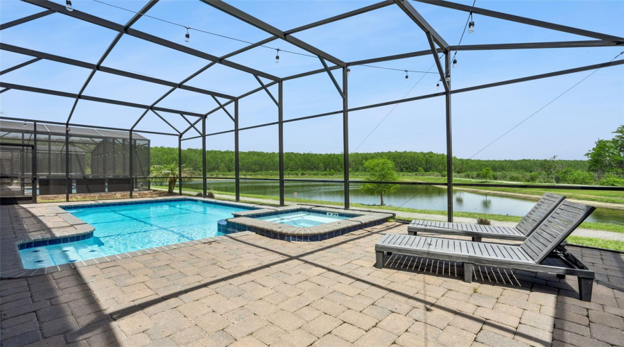 KISSIMMEE, Florida 34746, 8 Bedrooms Bedrooms, ,5 BathroomsBathrooms,Residential,For Sale,SIMILE,0,MFRO6406569