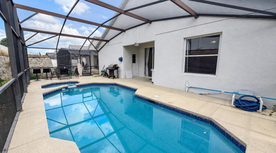 DAVENPORT, Florida 33837, 5 Bedrooms Bedrooms, ,3 BathroomsBathrooms,Residential,For Sale,SUNSET VIEW,0,MFRO6406207