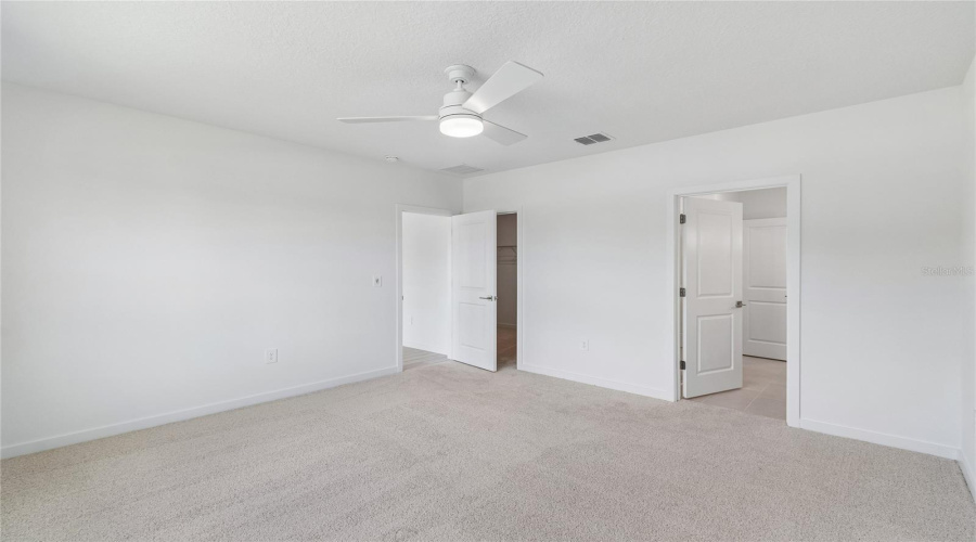 DAVENPORT, Florida 33837, 4 Bedrooms Bedrooms, ,2 BathroomsBathrooms,Residential,For Sale,REIN,0,MFRO6406796