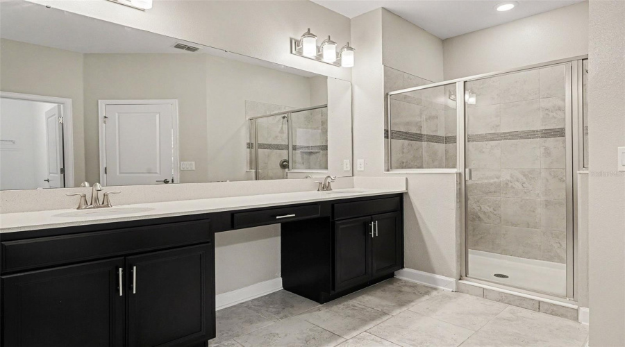 DAVENPORT, Florida 33837, 4 Bedrooms Bedrooms, ,2 BathroomsBathrooms,Residential,For Sale,BRUNSWICK,0,MFRO6401649