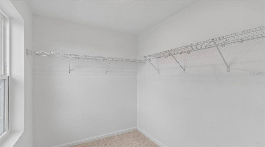 DAVENPORT, Florida 33837, 4 Bedrooms Bedrooms, ,3 BathroomsBathrooms,Residential,For Sale,REIN,0,MFRO6406807