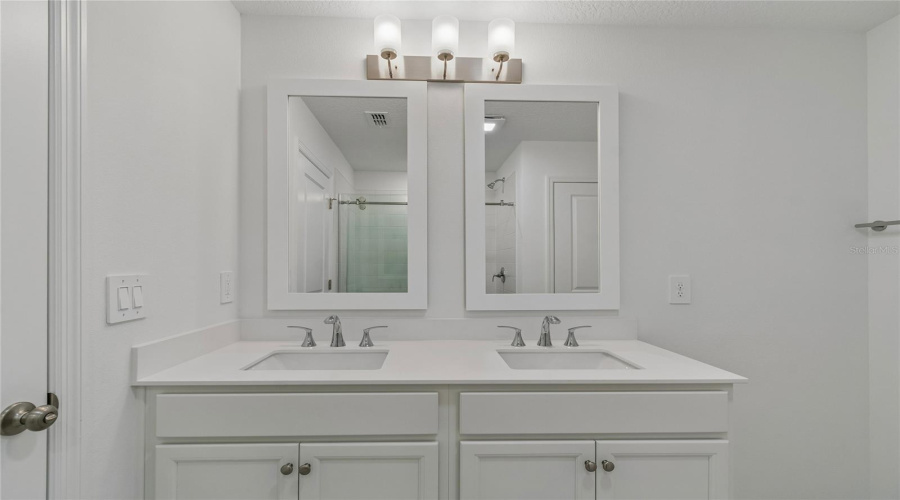 DAVENPORT, Florida 33837, 4 Bedrooms Bedrooms, ,3 BathroomsBathrooms,Residential,For Sale,REIN,0,MFRO6406807
