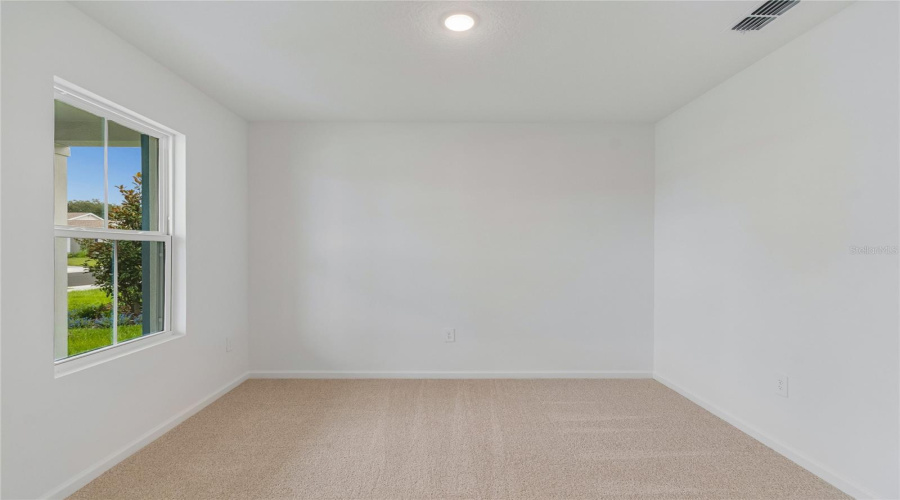 DAVENPORT, Florida 33837, 4 Bedrooms Bedrooms, ,3 BathroomsBathrooms,Residential,For Sale,REIN,0,MFRO6406807