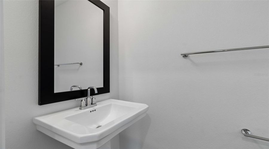 DAVENPORT, Florida 33837, 3 Bedrooms Bedrooms, ,2 BathroomsBathrooms,Residential,For Sale,WITHERS,0,MFRO6406815