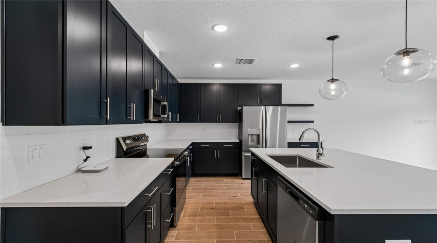 DAVENPORT, Florida 33837, 3 Bedrooms Bedrooms, ,2 BathroomsBathrooms,Residential,For Sale,WITHERS,0,MFRO6406815