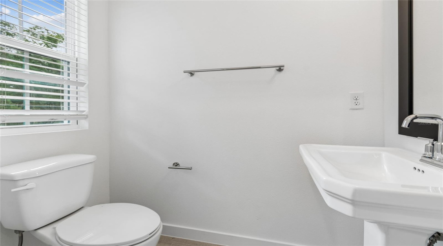 DAVENPORT, Florida 33837, 3 Bedrooms Bedrooms, ,2 BathroomsBathrooms,Residential,For Sale,WITHERS,0,MFRO6406817