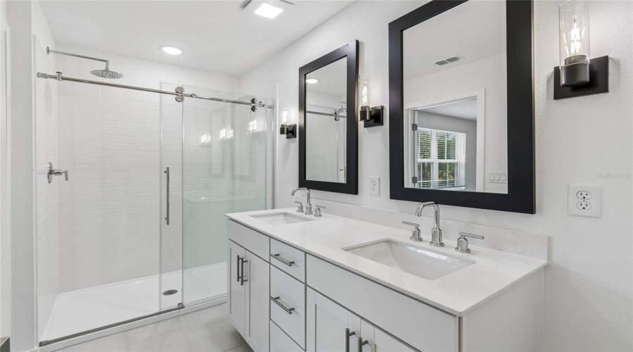 DAVENPORT, Florida 33837, 3 Bedrooms Bedrooms, ,2 BathroomsBathrooms,Residential,For Sale,WITHERS,0,MFRO6406817