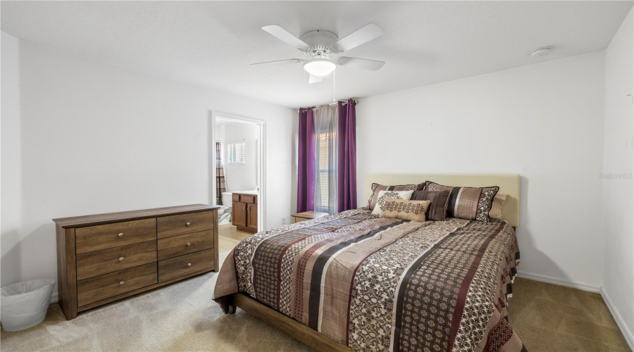 DAVENPORT, Florida 33837, 6 Bedrooms Bedrooms, ,5 BathroomsBathrooms,Residential,For Sale,ORANGE COSMOS,0,MFRTB8507217