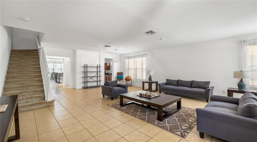 DAVENPORT, Florida 33837, 6 Bedrooms Bedrooms, ,5 BathroomsBathrooms,Residential,For Sale,ORANGE COSMOS,0,MFRTB8507217