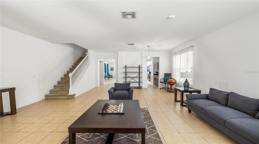 DAVENPORT, Florida 33837, 6 Bedrooms Bedrooms, ,5 BathroomsBathrooms,Residential,For Sale,ORANGE COSMOS,0,MFRTB8507217