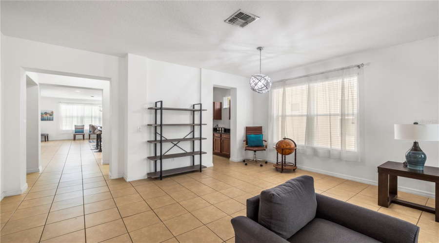 DAVENPORT, Florida 33837, 6 Bedrooms Bedrooms, ,5 BathroomsBathrooms,Residential,For Sale,ORANGE COSMOS,0,MFRTB8507217