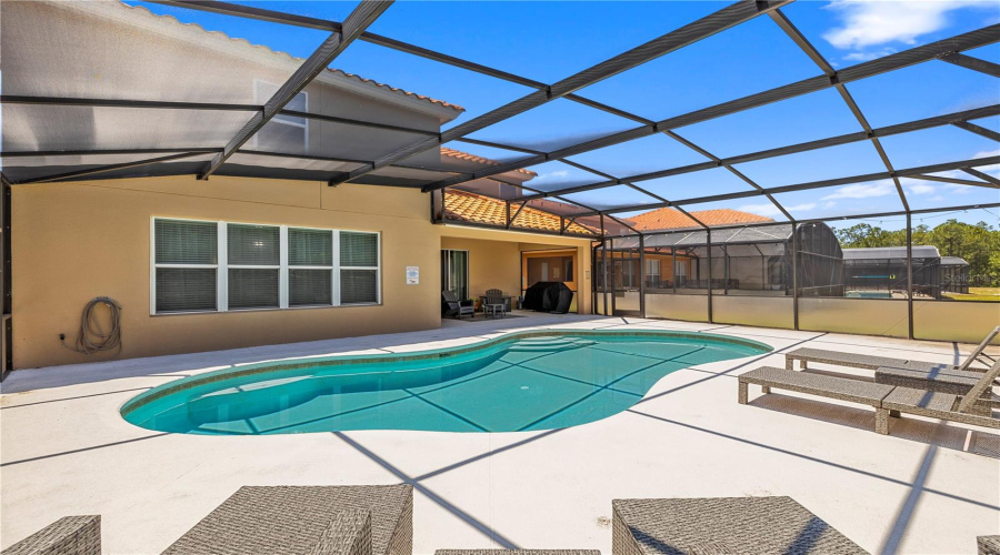 DAVENPORT, Florida 33837, 6 Bedrooms Bedrooms, ,5 BathroomsBathrooms,Residential,For Sale,ORANGE COSMOS,0,MFRTB8507217